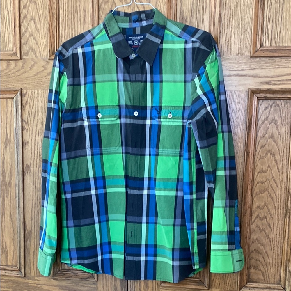 American Eagle Outfitters Men's Green and Blue Plaid Shirt